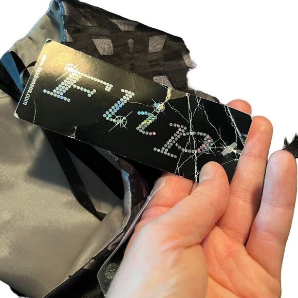 NWT! Flip strapless mini dress. Size 6‎ - Picture 7 of 10